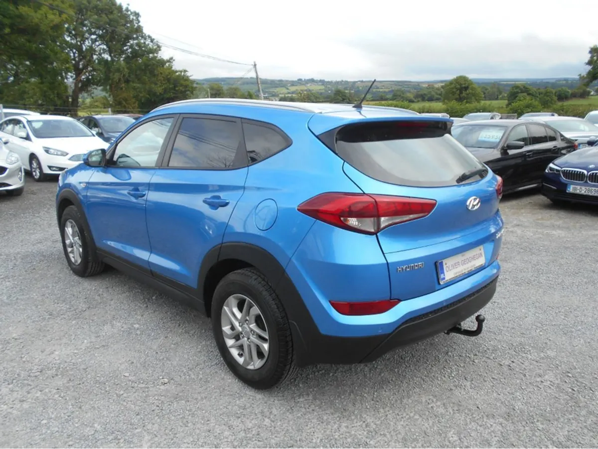 Hyundai Tucson (2 Seater) Comfort Commercial ( 9 - Image 3