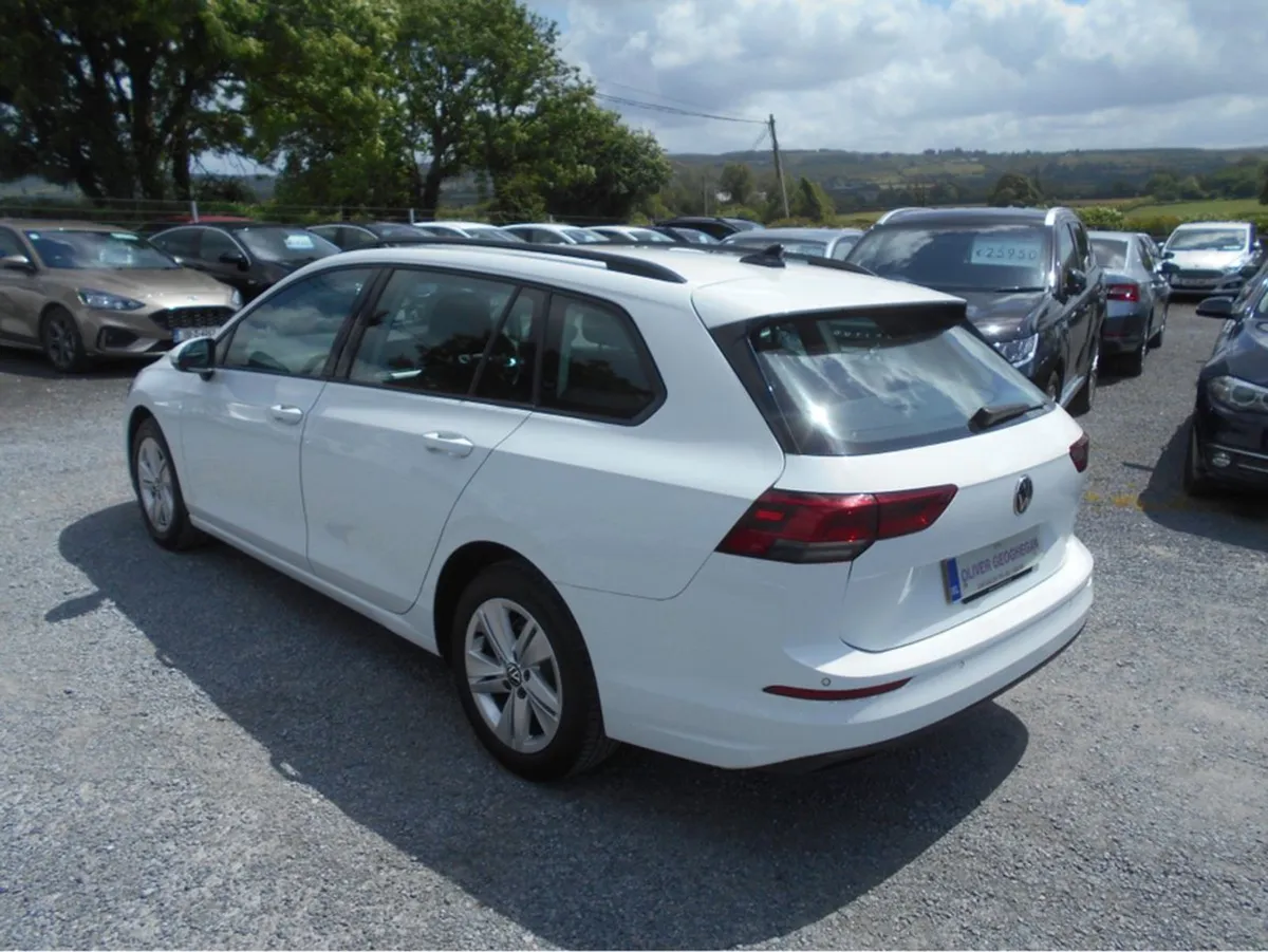 Volkswagen Golf Life 1.5 TSI 150 BHP Estate - Image 4