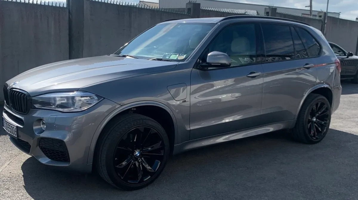 BMW X5 M Sport Petrol Hybrid 2016 - Image 1