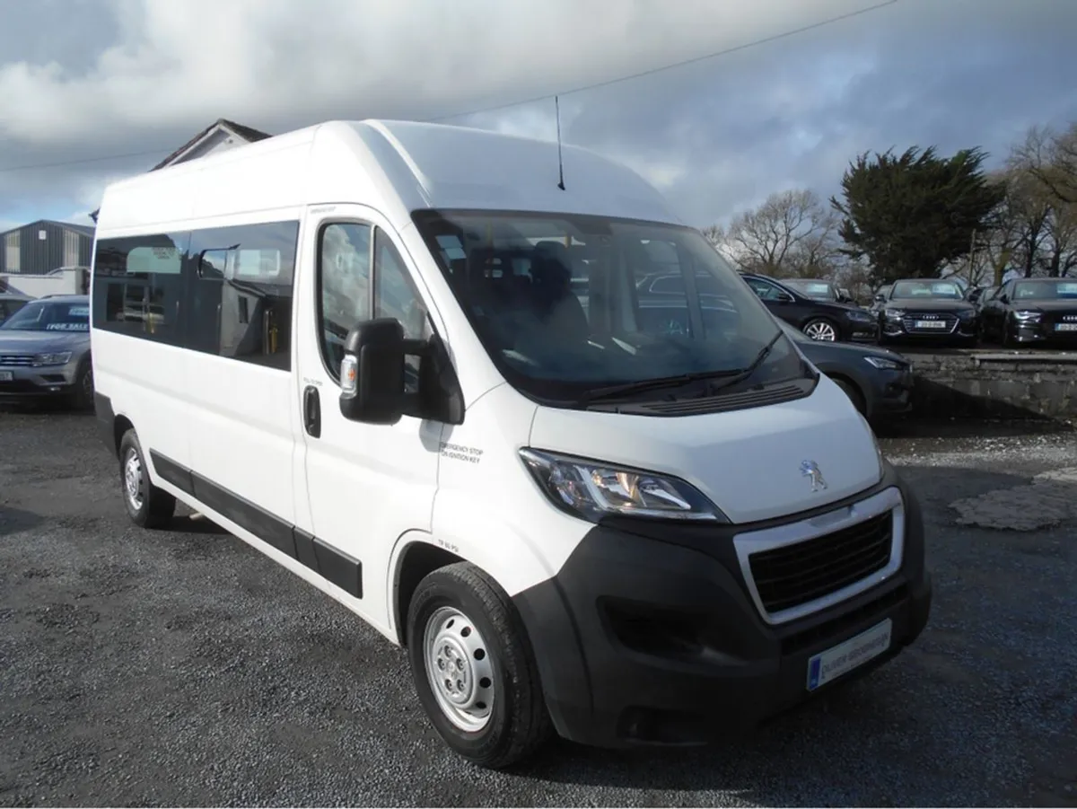 Peugeot Boxer (17 Seater Mini Bus) Candrive Flexi - Image 1
