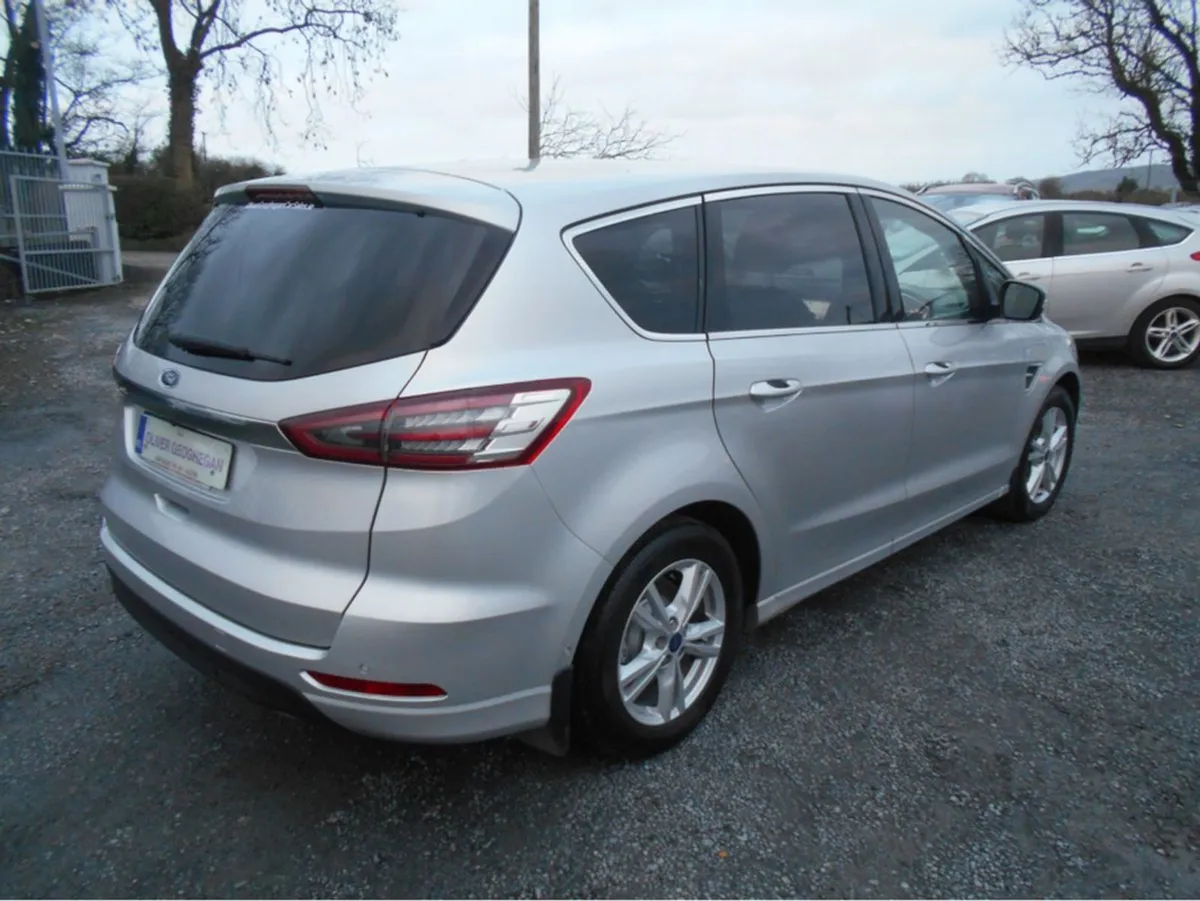 Ford S-Max 2.0 Tdci Titanium (camera heated Seats - Image 2