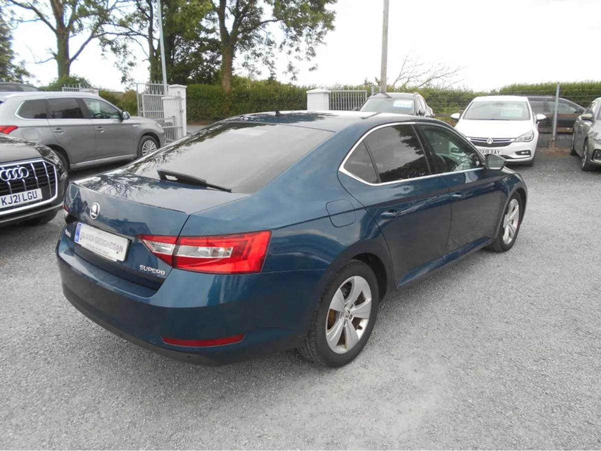 Skoda Superb 1.6 TDI SE 120 BHP (nct 06/2027) - Image 2