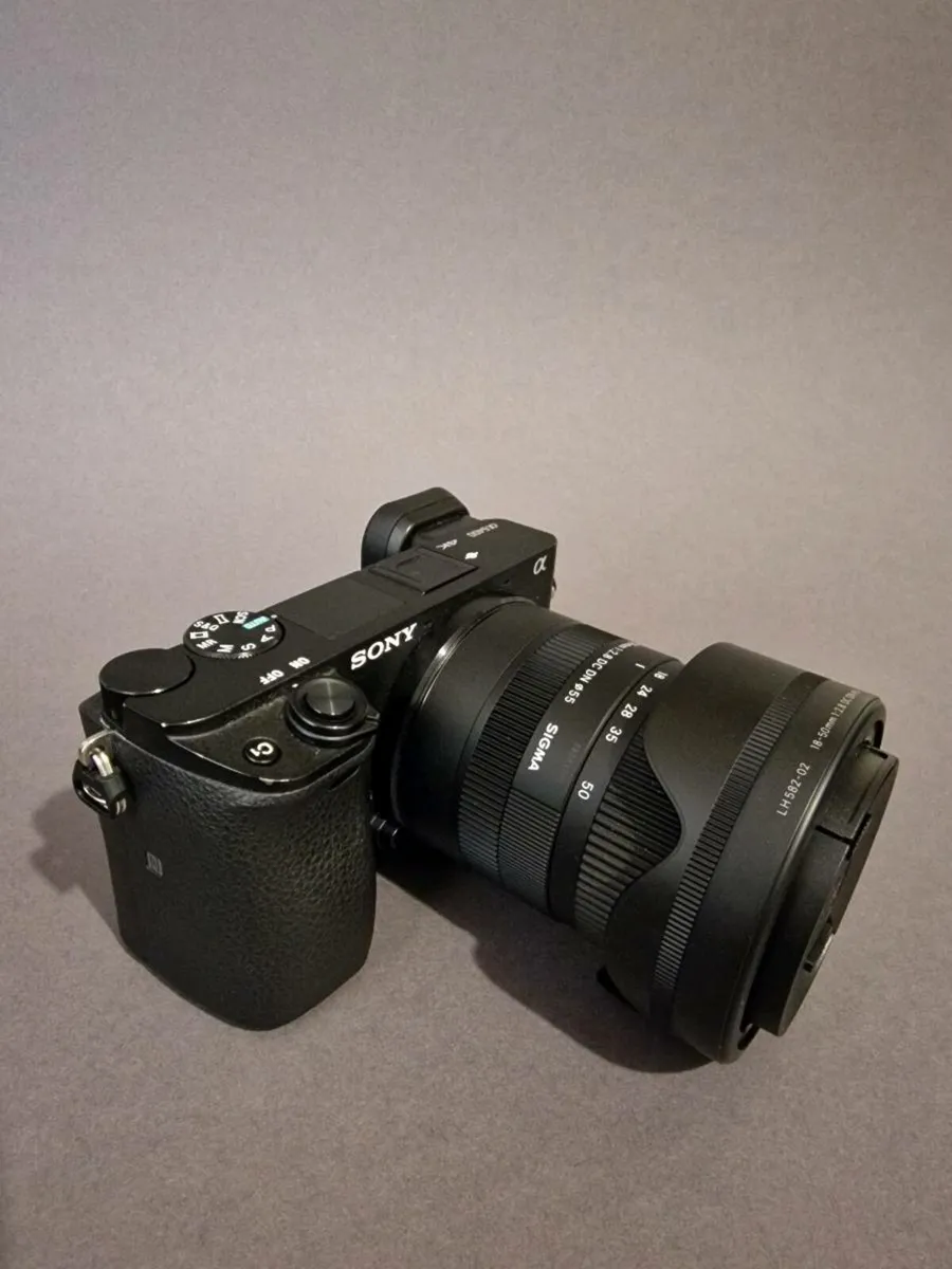 Sony a6400 - Image 2