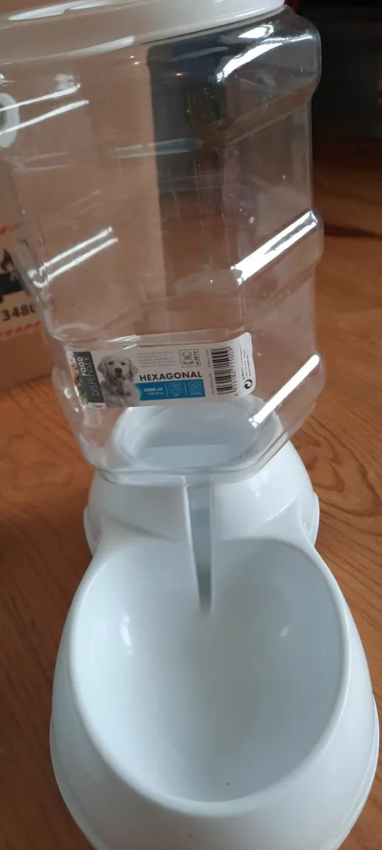 Pet feeding and automatic feeding dispensers/ acce - Image 4