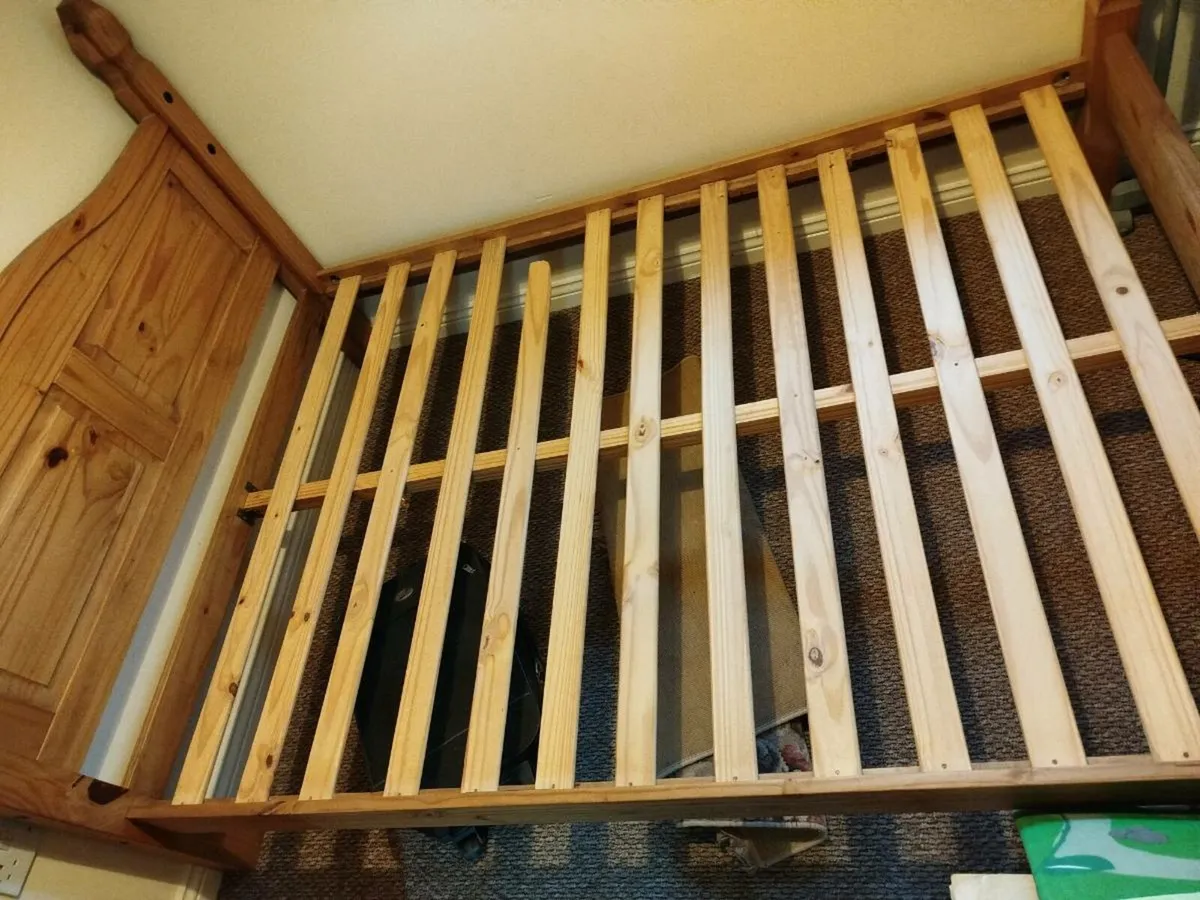 Double bed with mattress - Image 1