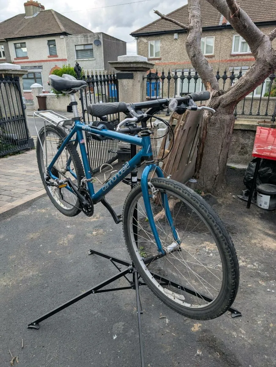Bicycle  - Boardman M400 Bike - Image 1