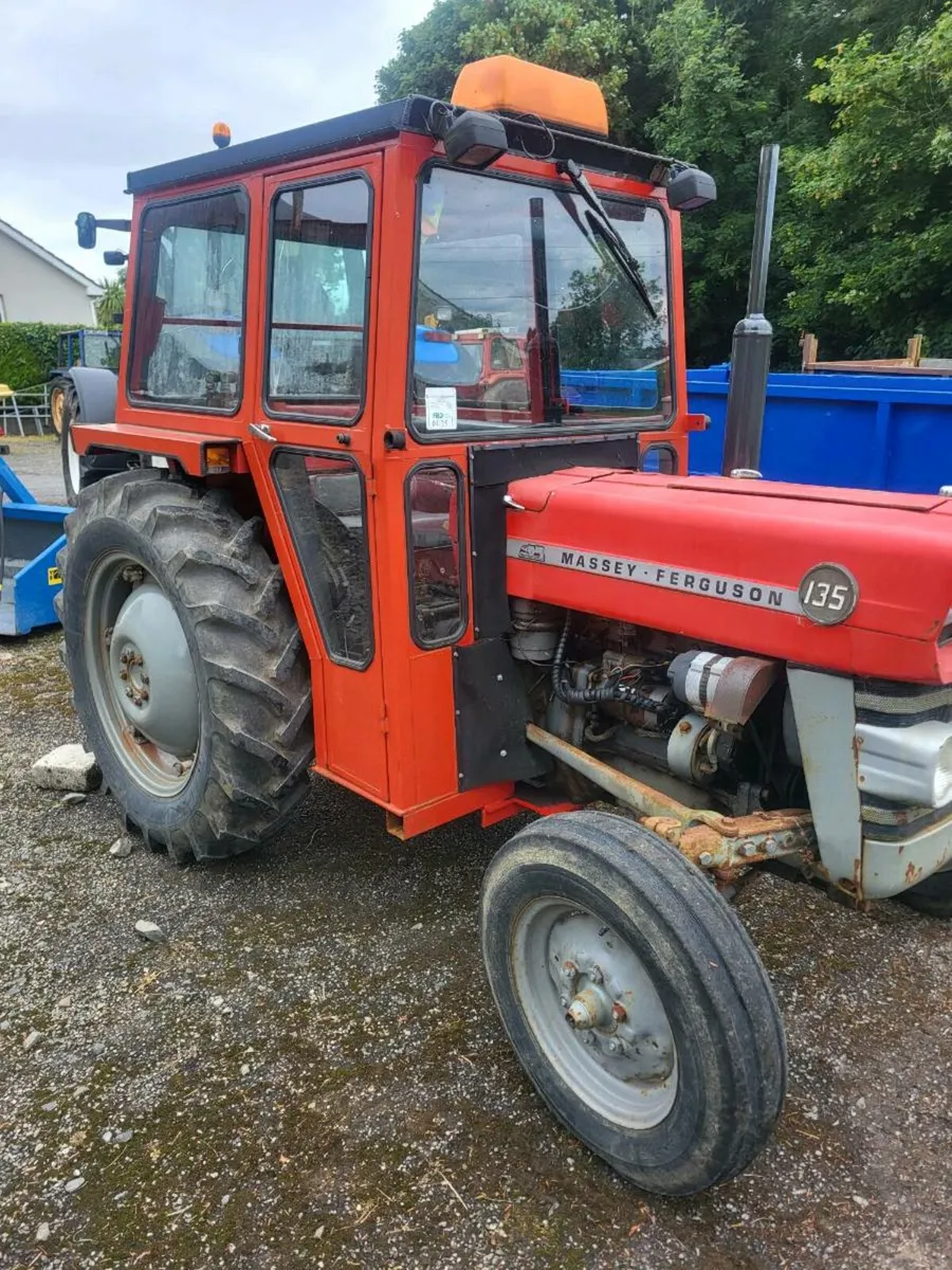Massey 135 - Image 2