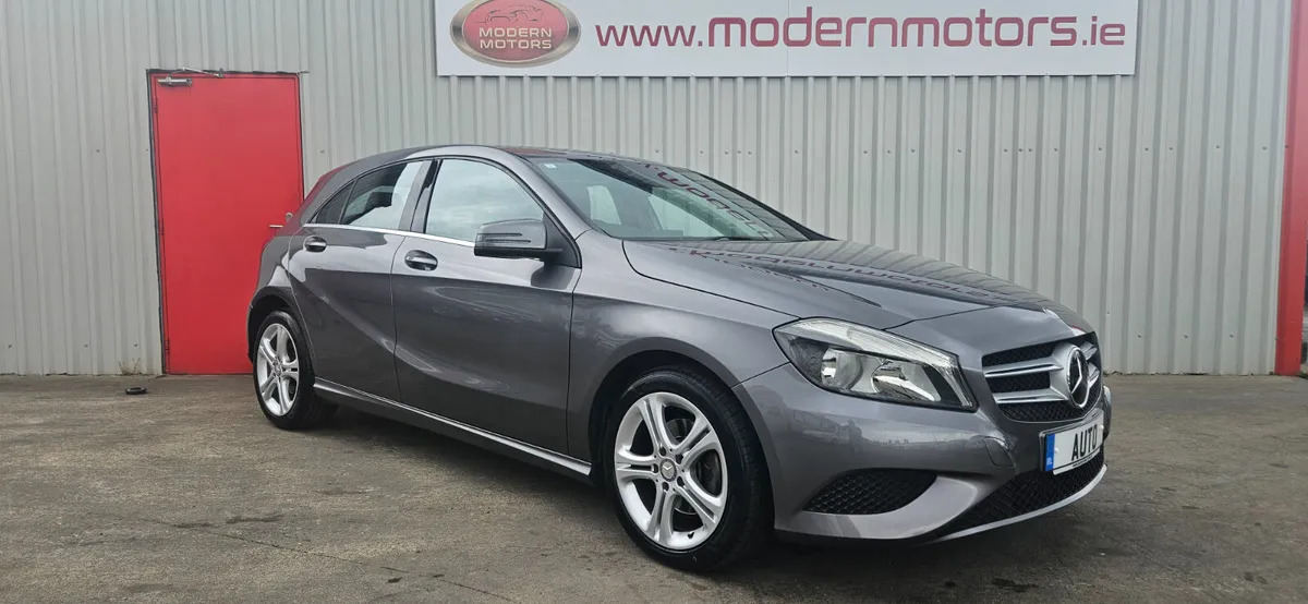 Mercedes a180 auto sport 1.6 petrol low kms - Image 3