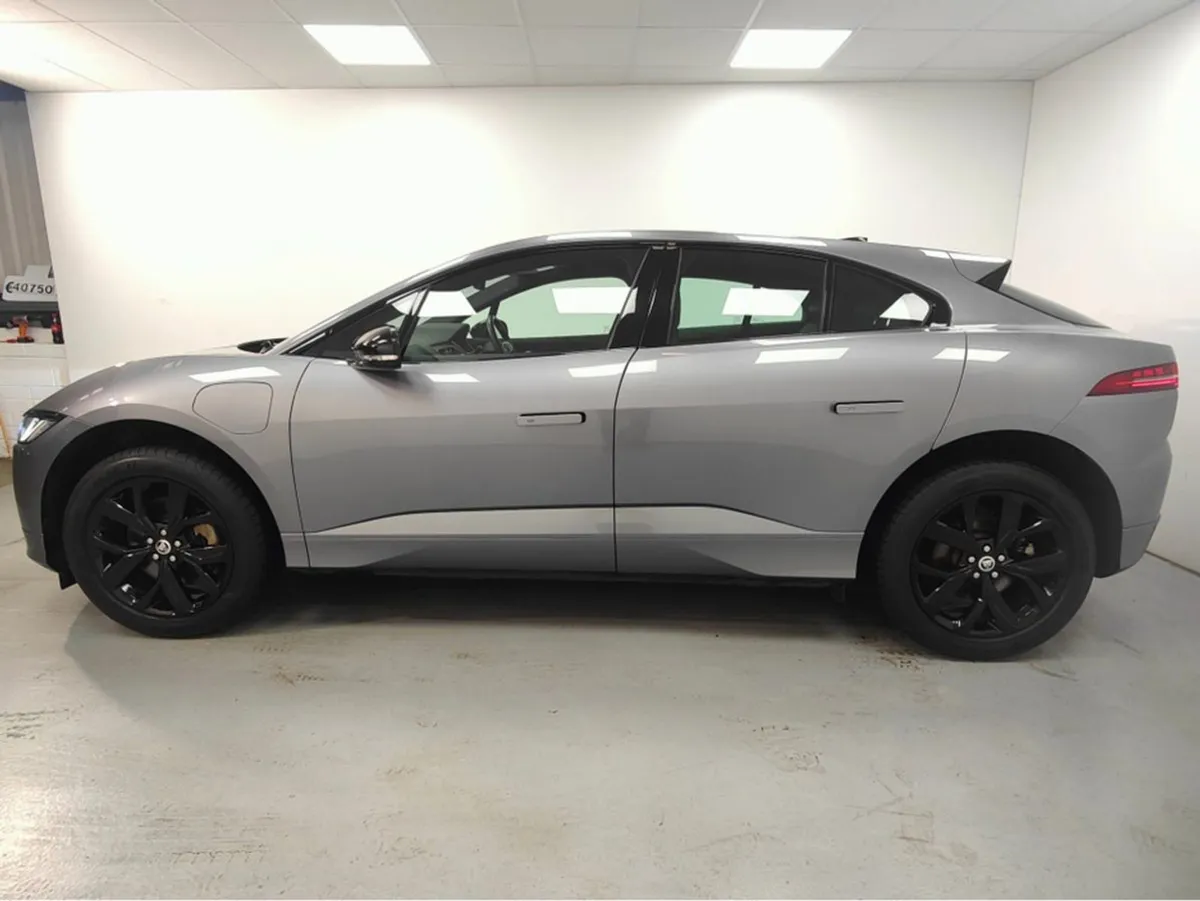 Jaguar I-PACE R-dynamic SE 90kwh 400P - Image 3