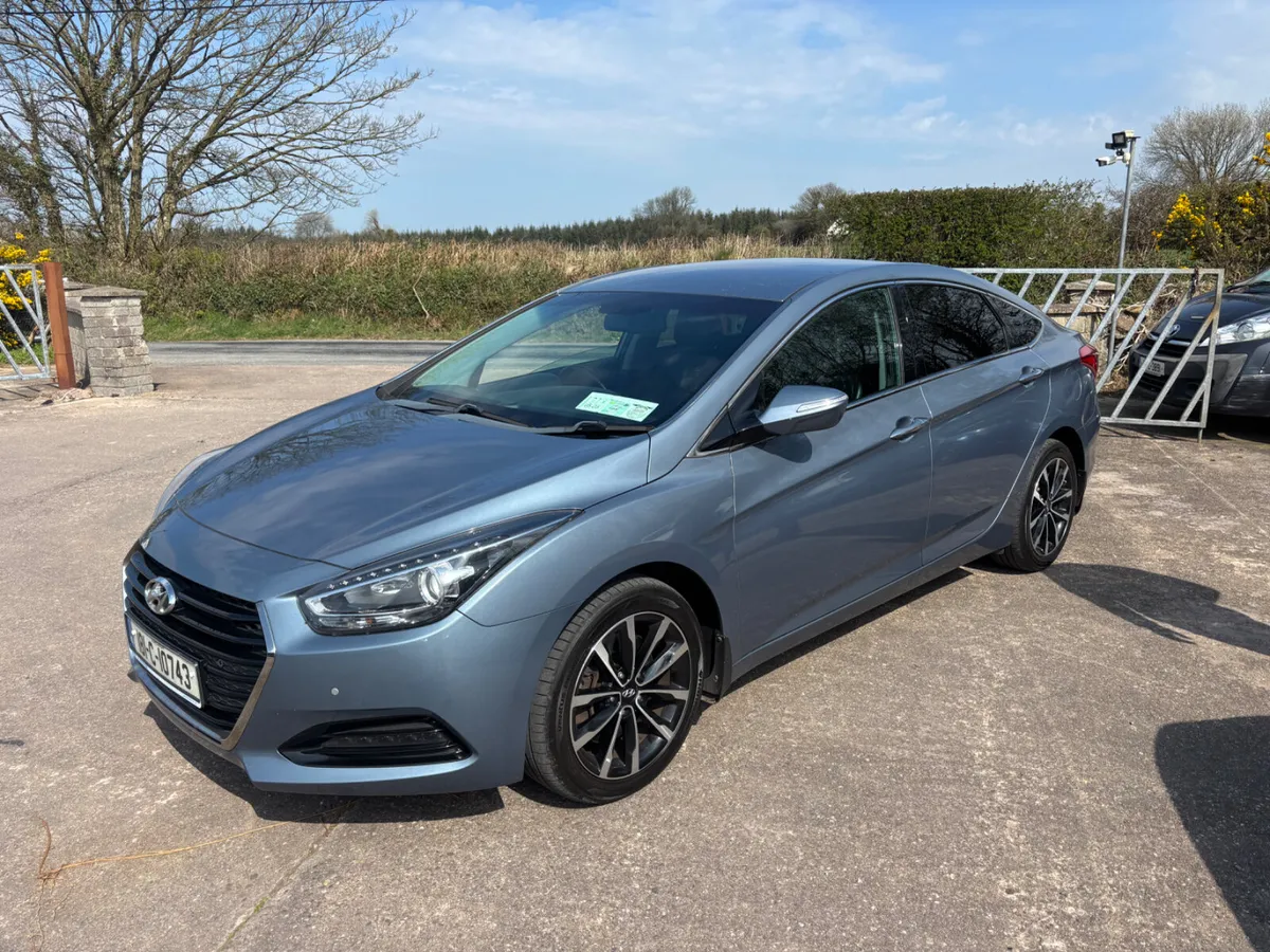 Hyundai i40 2018 Executive 122kms - Image 3