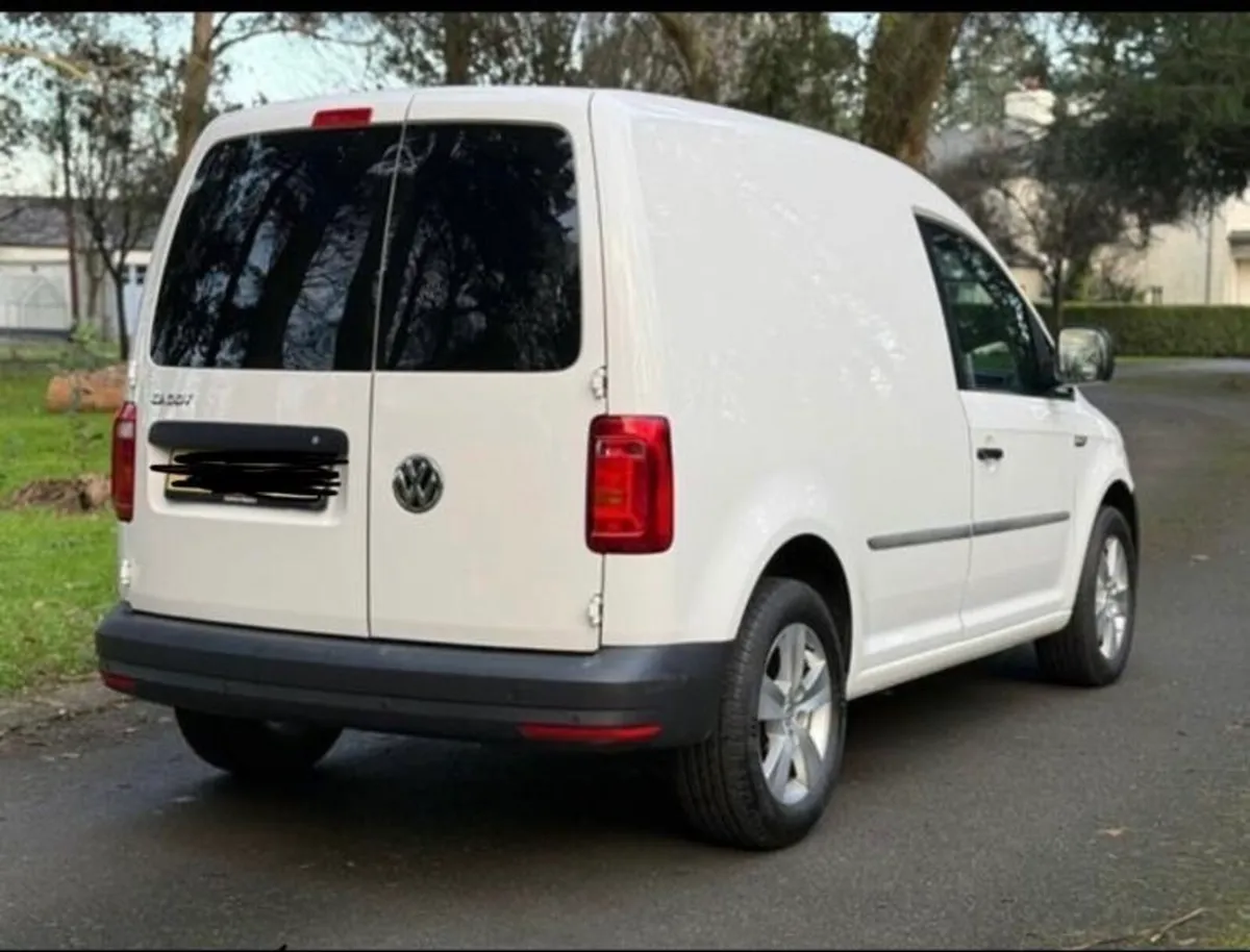Caddy low mileage - Image 2