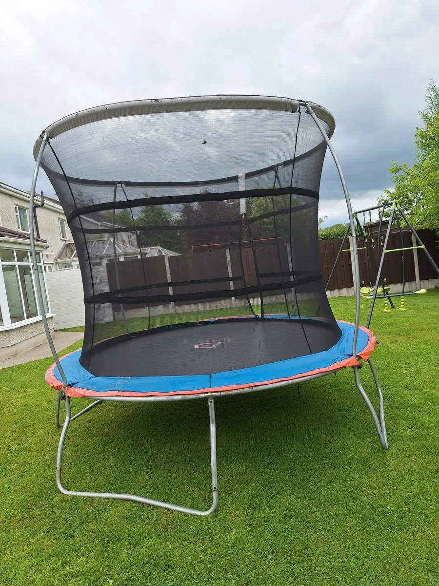 Trampoline - Image 1
