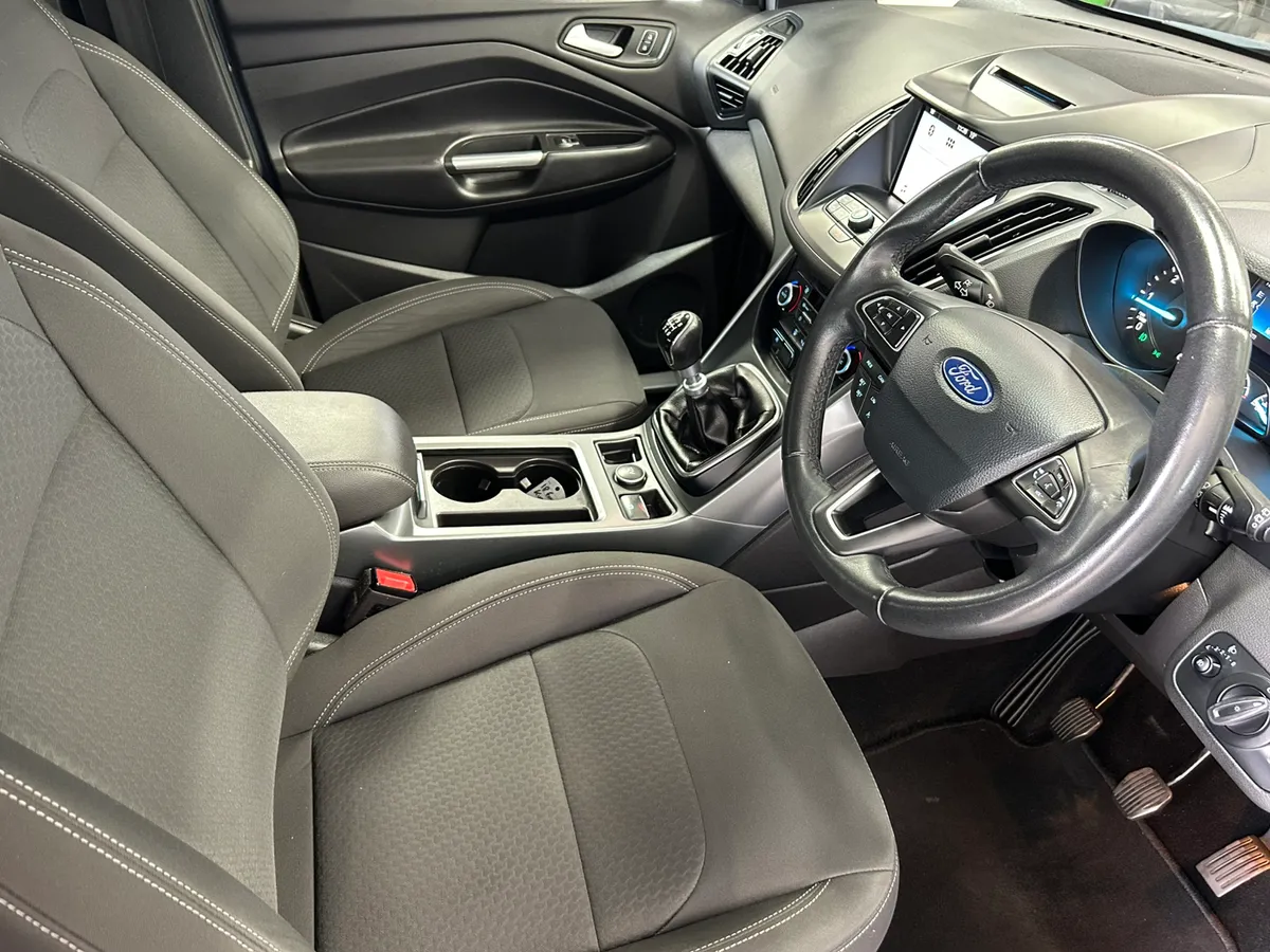 2018 Ford Kuga Titanium - Image 4