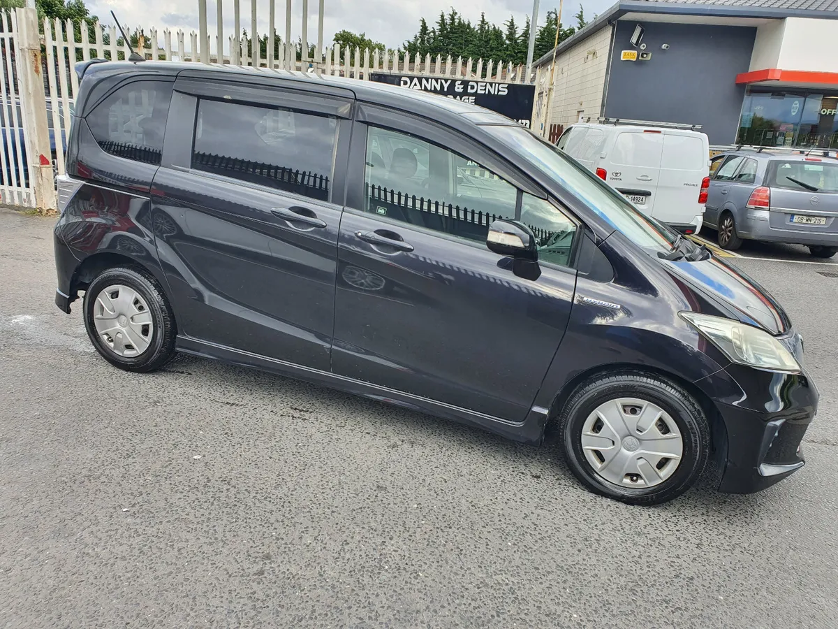 Honda freed 6 seater hybrid - Image 3