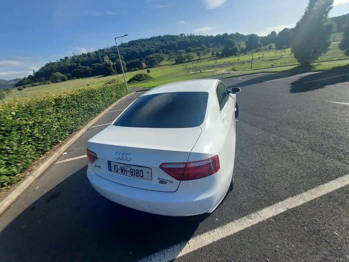 Audi A5 2010 - Image 4