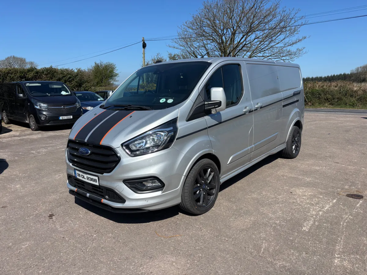 Ford Transit Custom Sport 21 Immaculate - Image 1