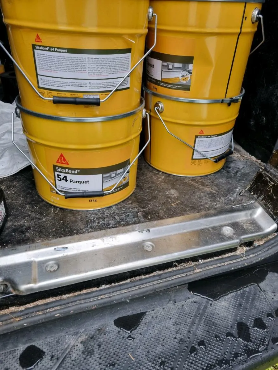 Wood flooring Adhesive