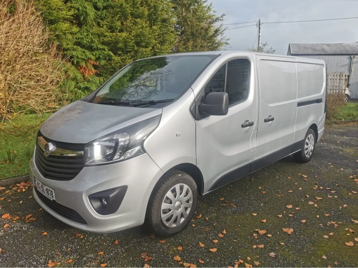 Vauxhall Vivaro 2.9t 1.6 CDTI 120 LWB Sportive - Image 4