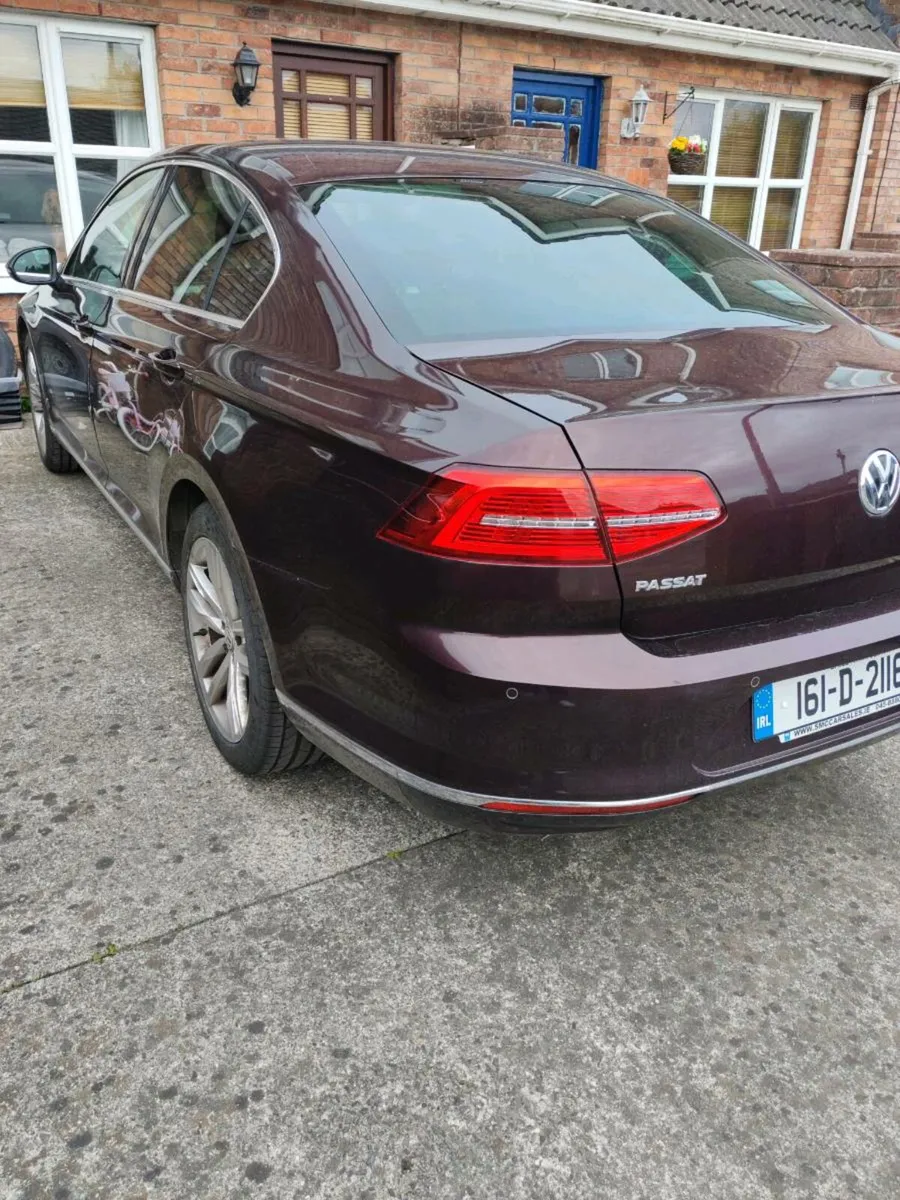 2016 (161) Volkswagen Passat

1.6 TDI HIGHLINE 120 - Image 3