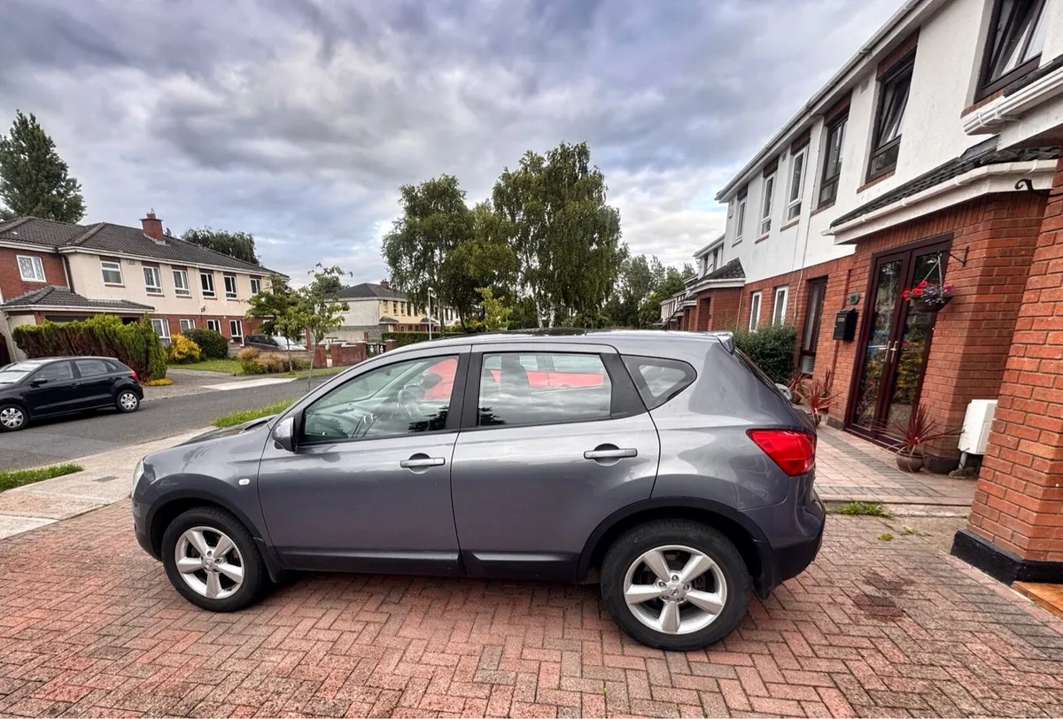 Nissan Qashqai - Image 1