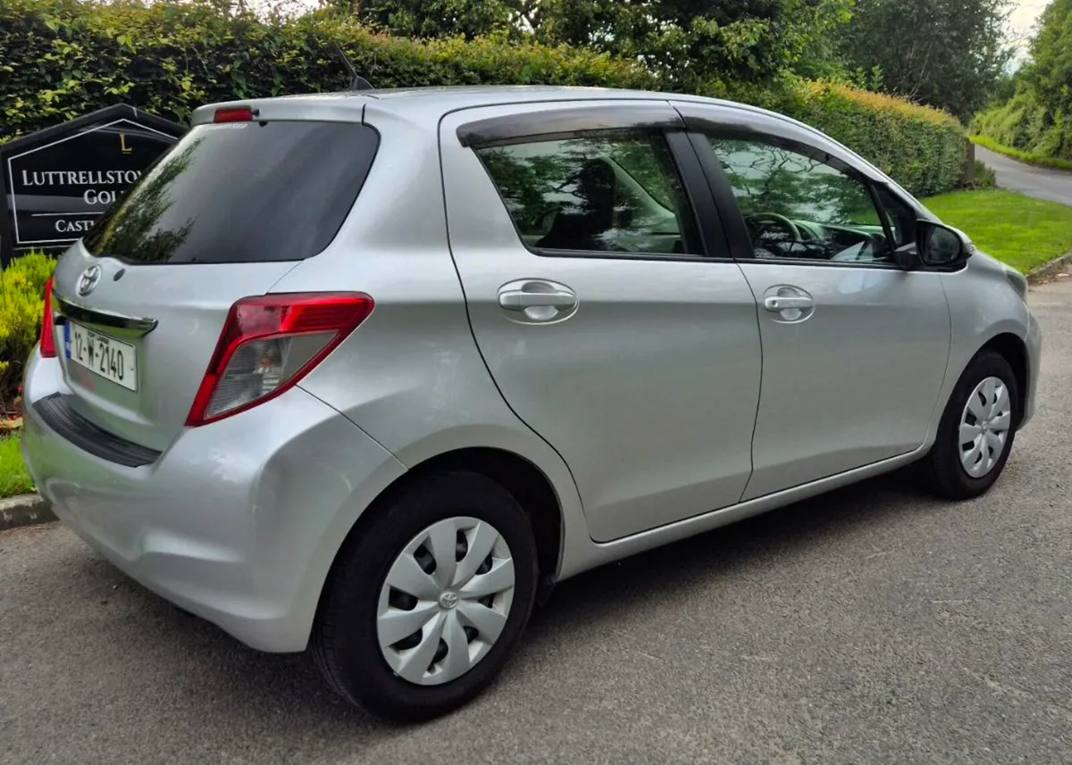 Toyota Vitz NCT & TAX 49kms ! Auto - Image 4