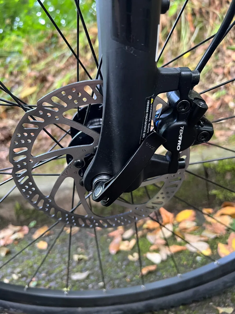 Giant Roam 3 Disc 2024 like new - Image 3
