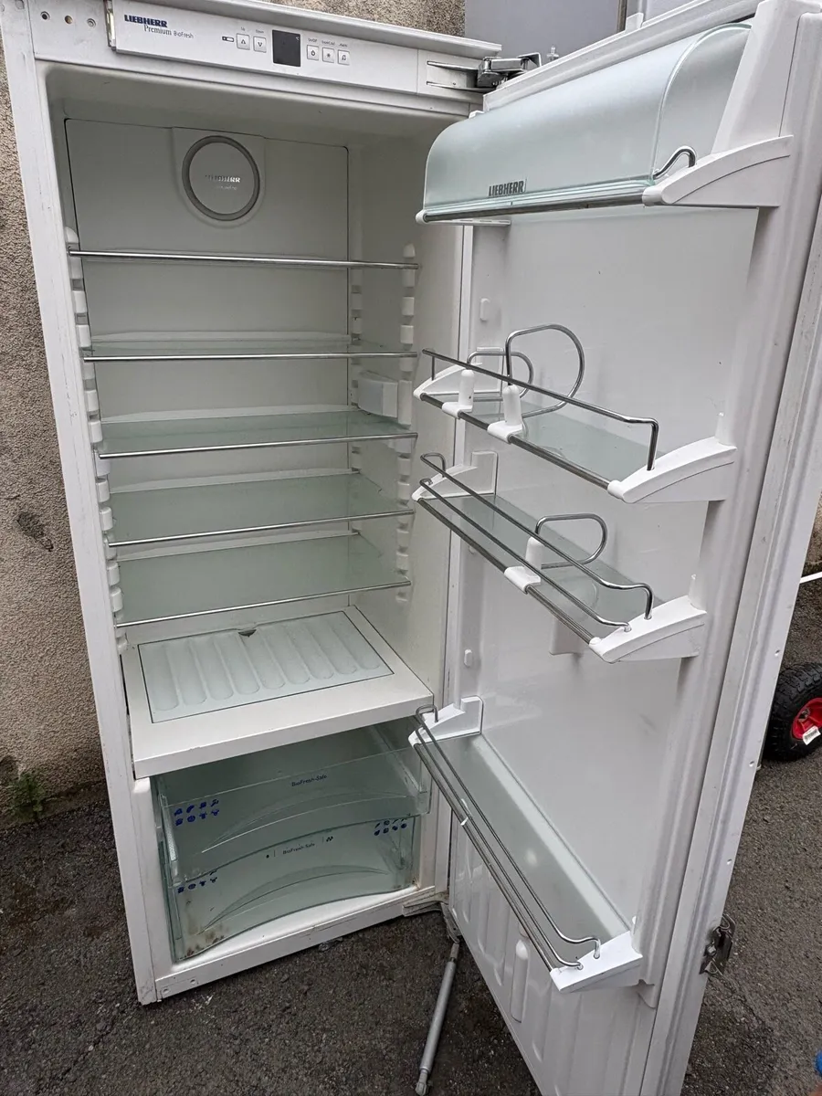 Fridge - Image 3