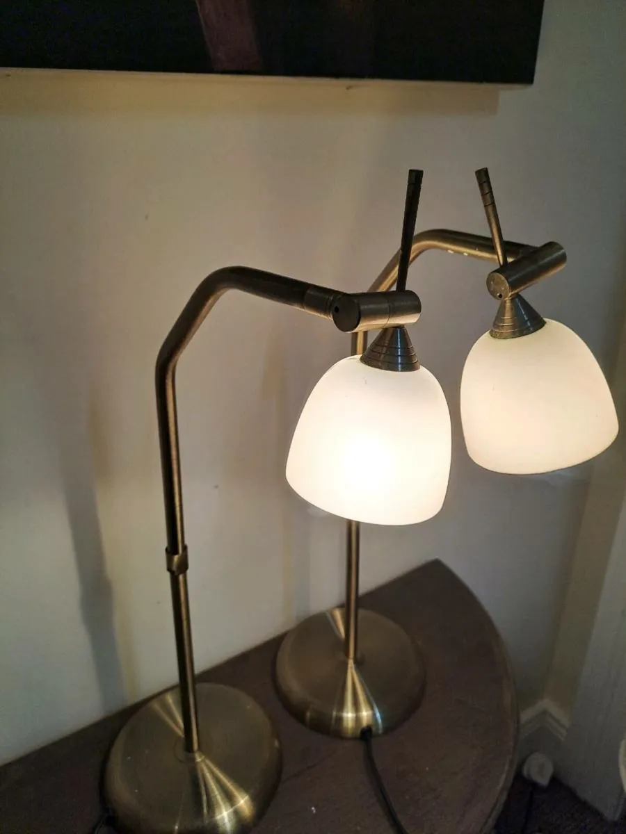 2 brass and glass lamps - Image 2