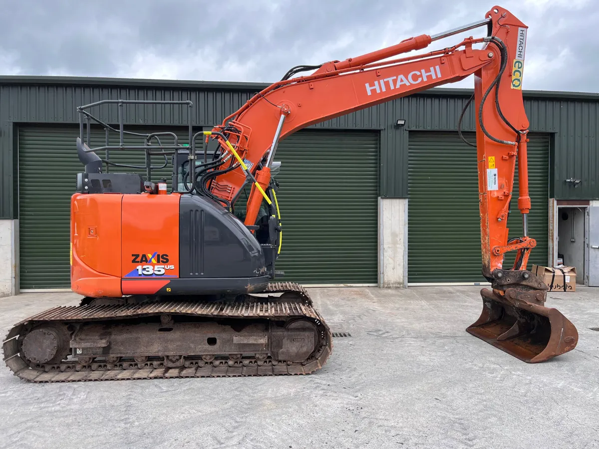HITACHI ZX135-6 - Image 4
