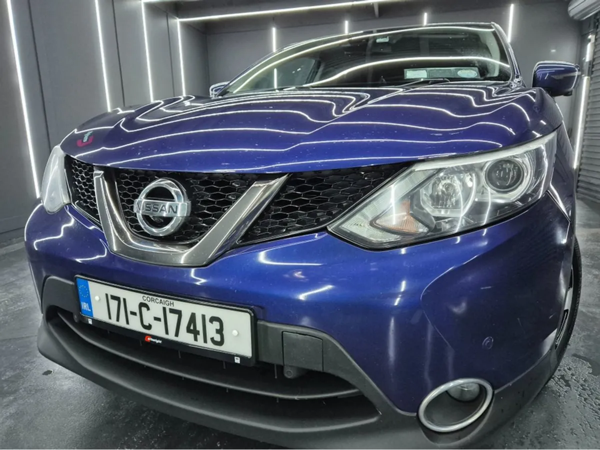 Nissan QASHQAI 1.5 DCI N-connecta 5DR 110PS - Image 2