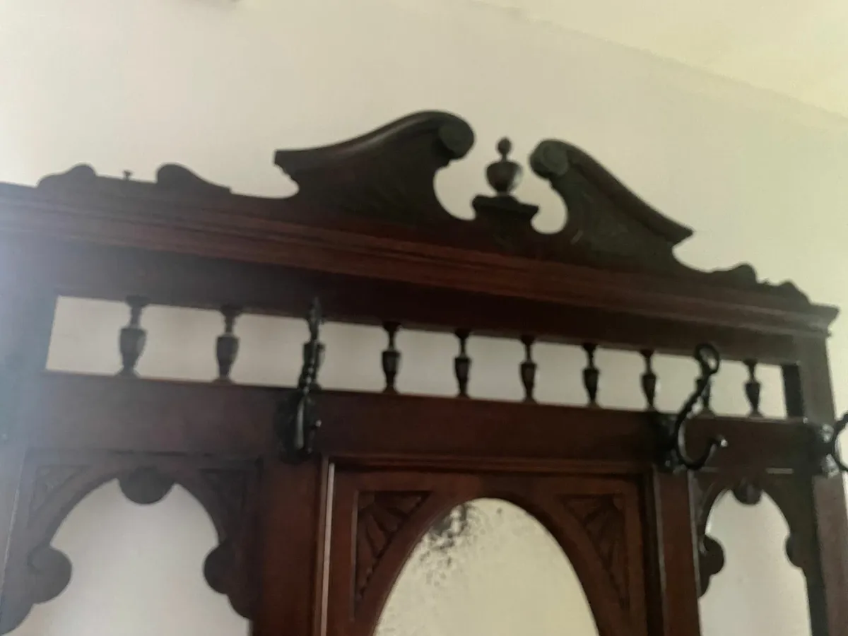A Victorian Carved Wood Mirror Back Hall Stand - Image 3