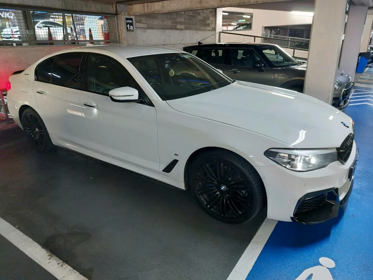 Bmw G30 530e - Image 3