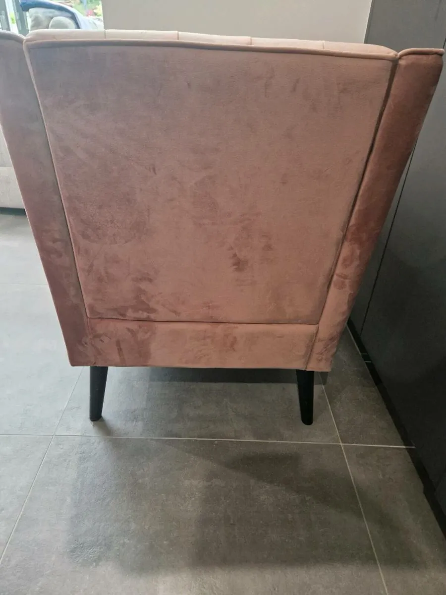 Sitting room chair - Image 2