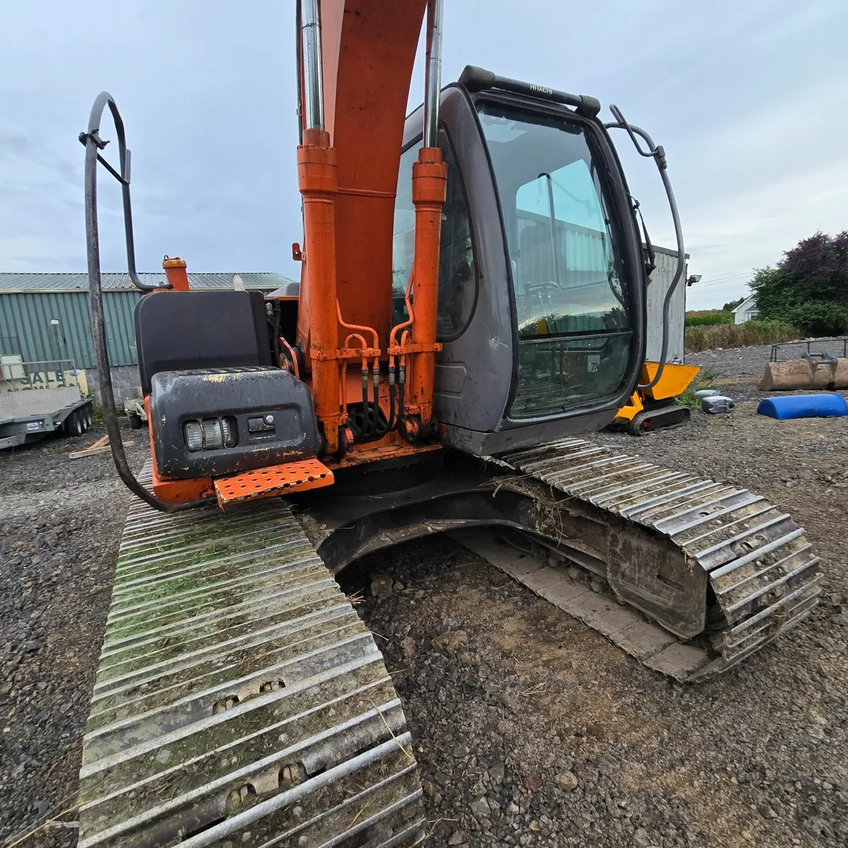Hitachi 130-1 - Image 4