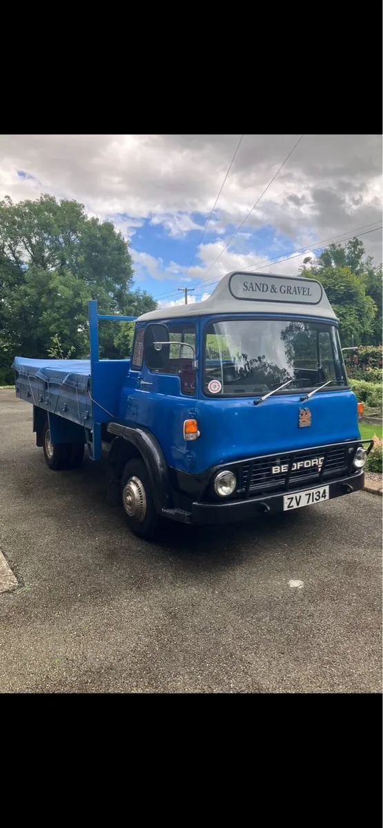 Bedford Tk 1976 - Image 1