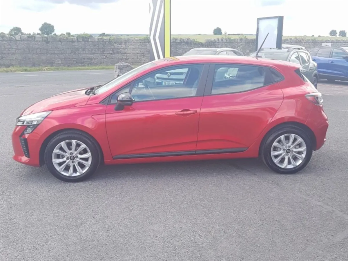 Renault Clio 242CW282 - Image 4