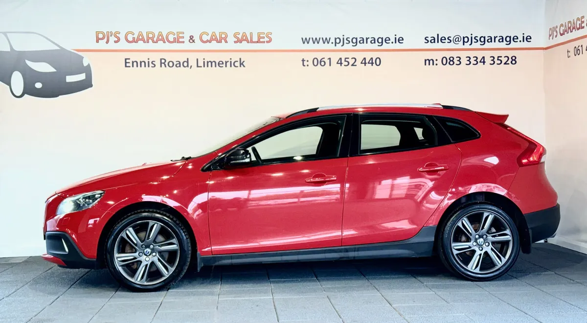 Volvo V40 2015 - Image 4