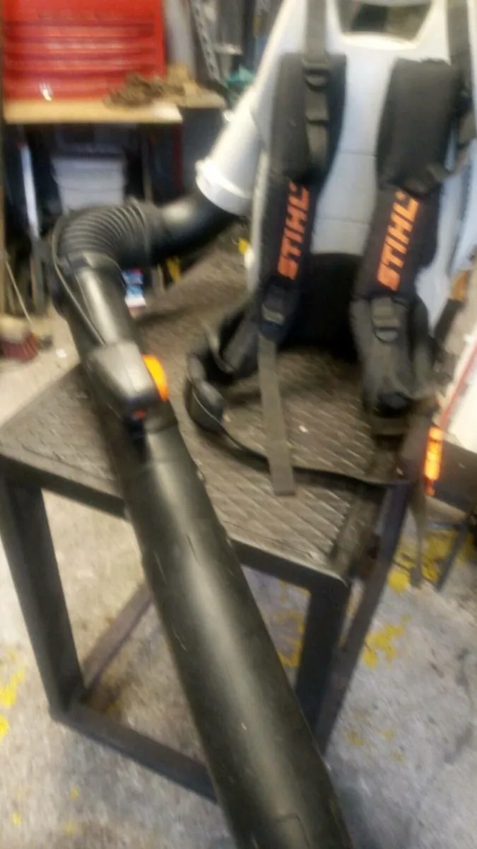 STIHL BR 600 LEAF BLOWER €350 - Image 4