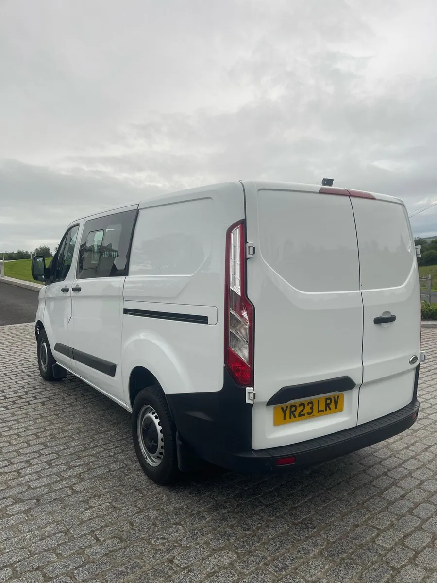 2023 Ford Transit Custom 300 Leader Eblue - Image 3