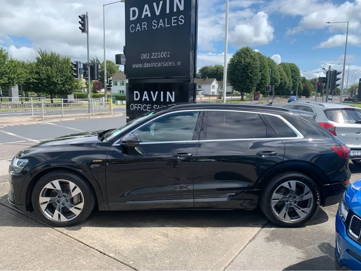 Audi E-Tron 55 265KW Quattro Launch - Image 3