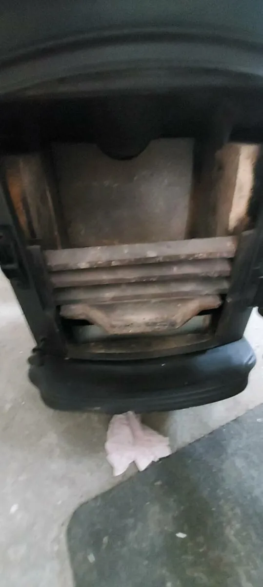 Stove - Image 4