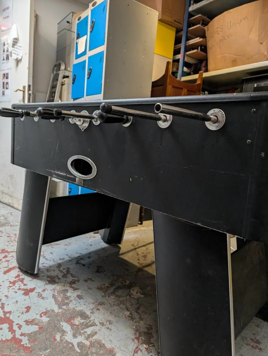 Soccer / football table - Image 3