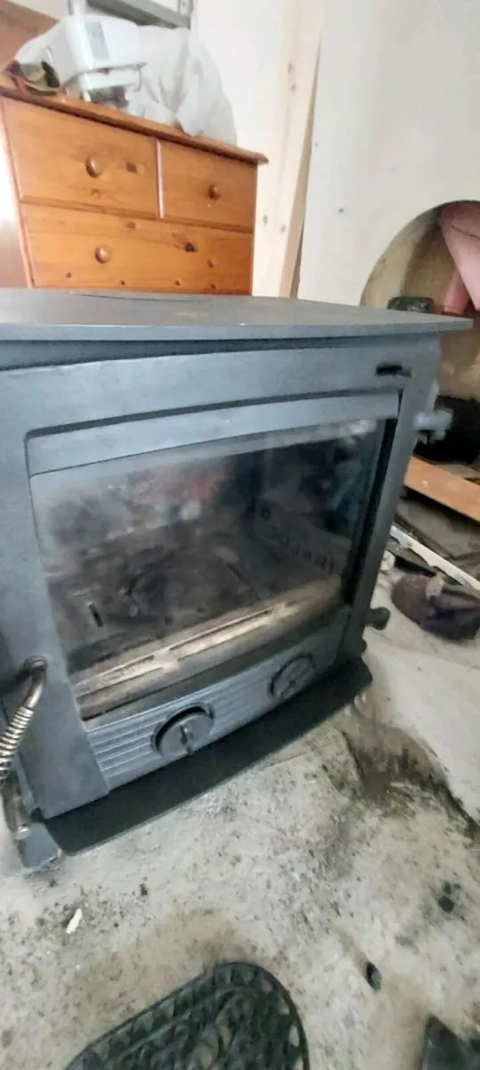 Stove - Image 2