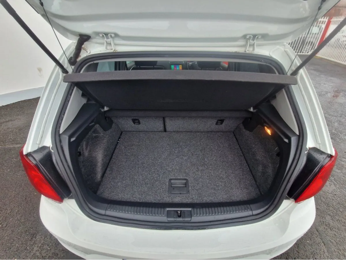 Volkswagen Polo Automatic - Image 3