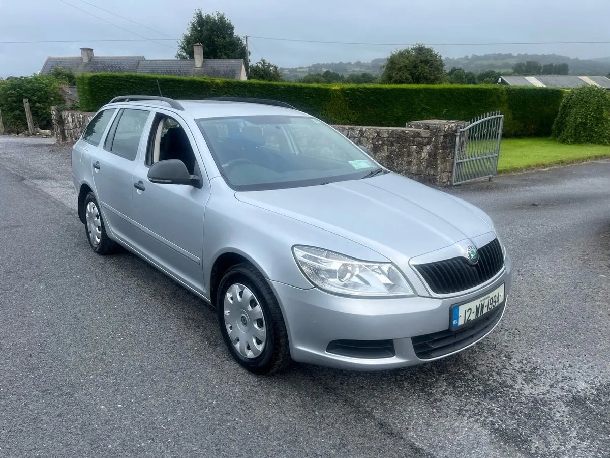 2012 Skoda Octavia tdi estate - Image 1