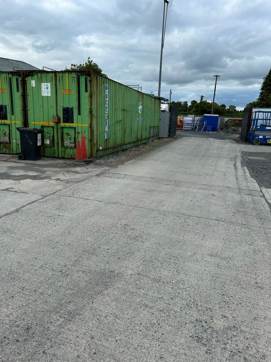 Containers - Image 1