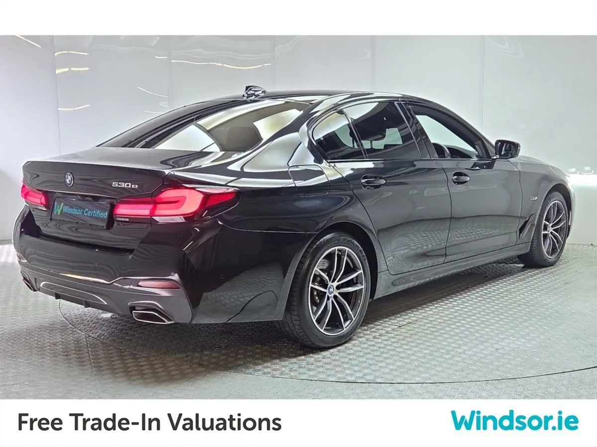 BMW 5 Series 530e M Sport Phev  sunroof - Image 3