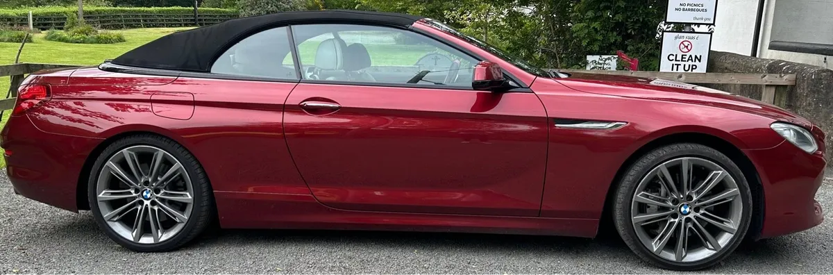 2011 BMW 640i Cabriolet - Image 2