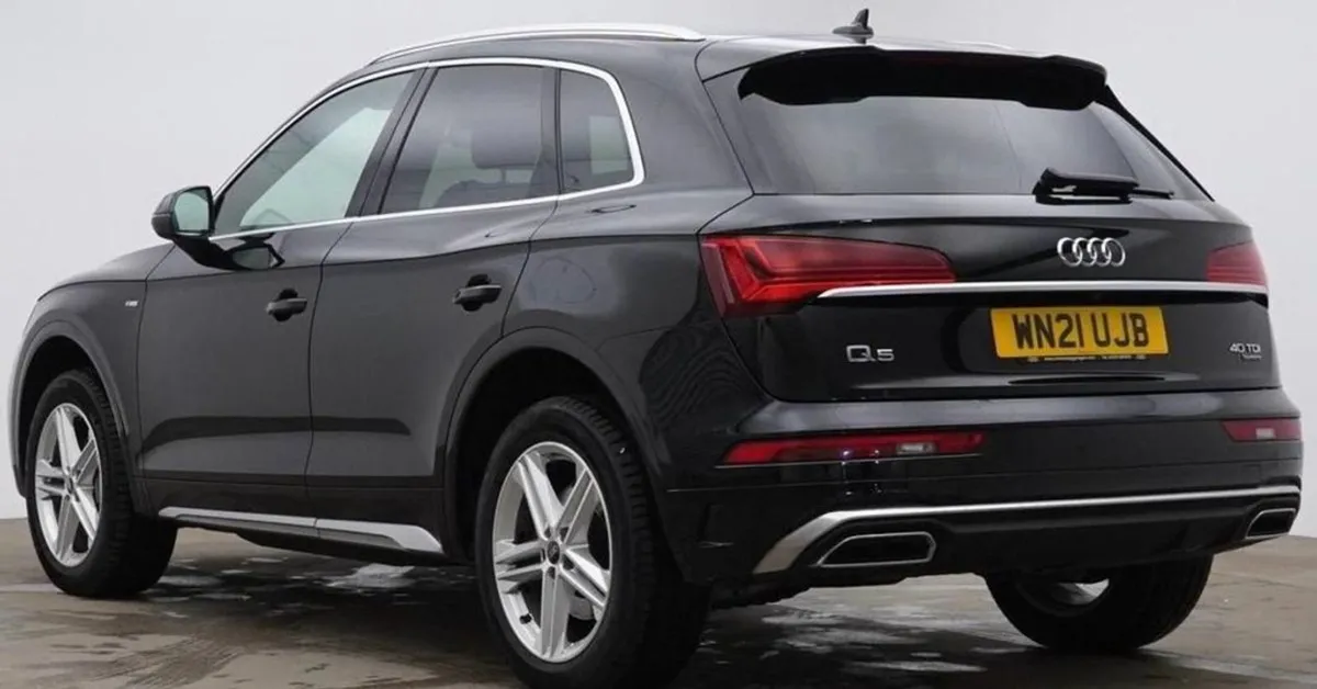 Audi Q5 2.0 TDI 40 S Line SUV 5dr Diesel S Tronic - Image 2