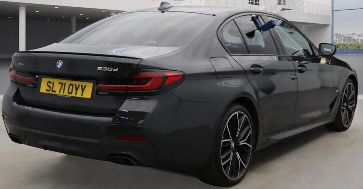 BMW 5 Series 3.0 530d MHT M Sport Saloon 4dr Dies - Image 4